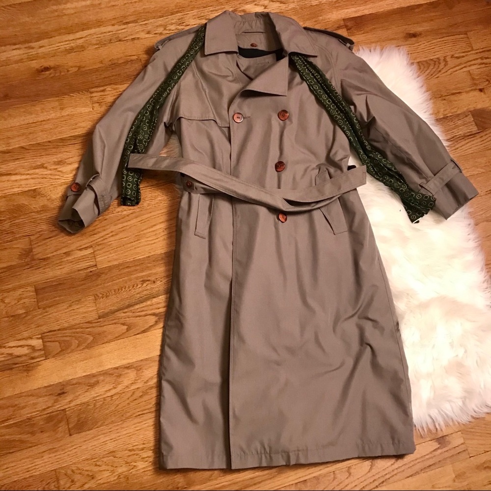 VTG New York Harbor from Andre Tan Trench Coat